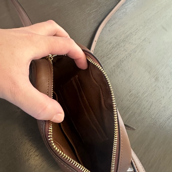 New Coach Bag - Picture 5 of 7